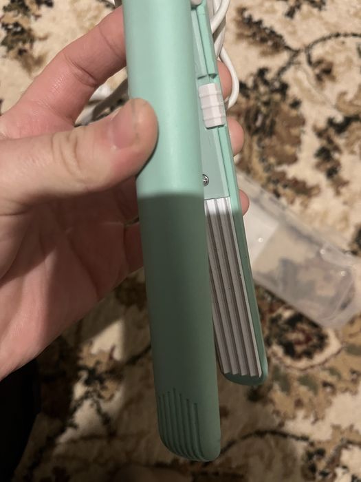 Мини утюжок.