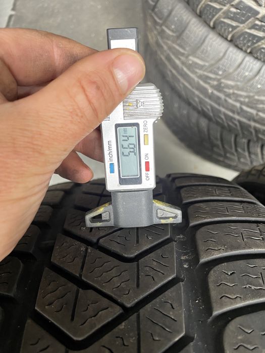 Anv m+s 245/45/19 Pirelli