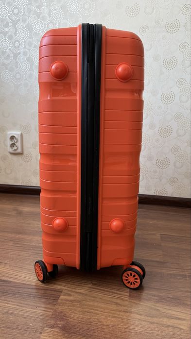 Чемодан, покупали в Египте, Аксай ЗКО.