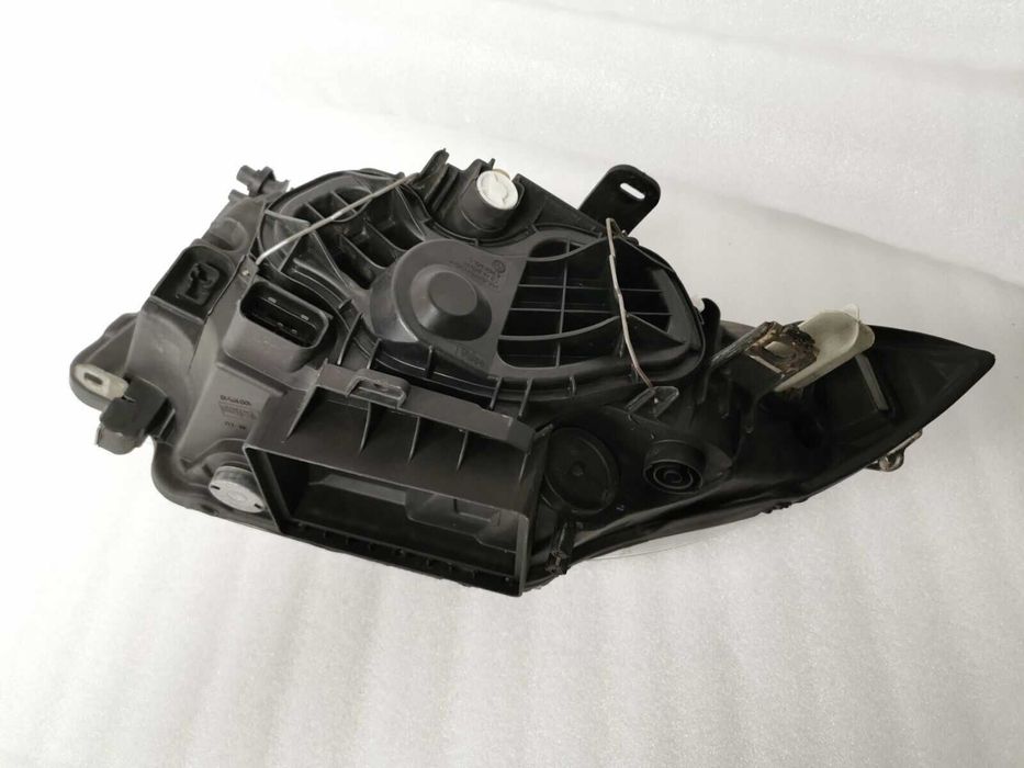 Far dreapta halogen BMW seria 1 e87 2004 - 2007 nonfacelift