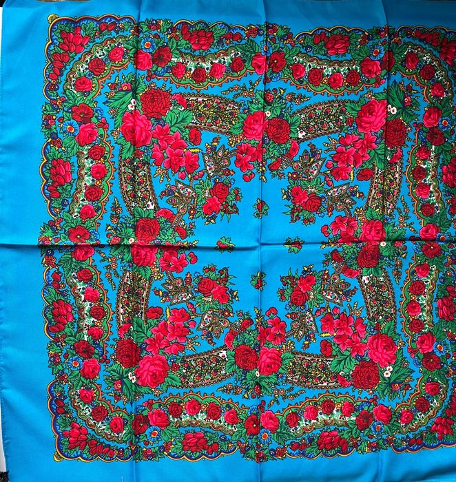 Традиционна Кърпа/Забрадка !