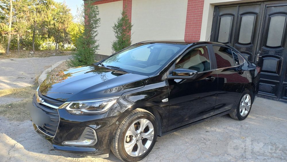 Срочно продается Chevrolet Onix