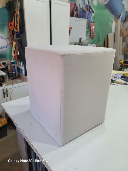 Пуфик новый самовывоз