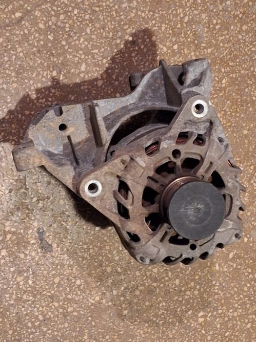 Vand alternator Dacia Logan 2021 in stare foarte buna