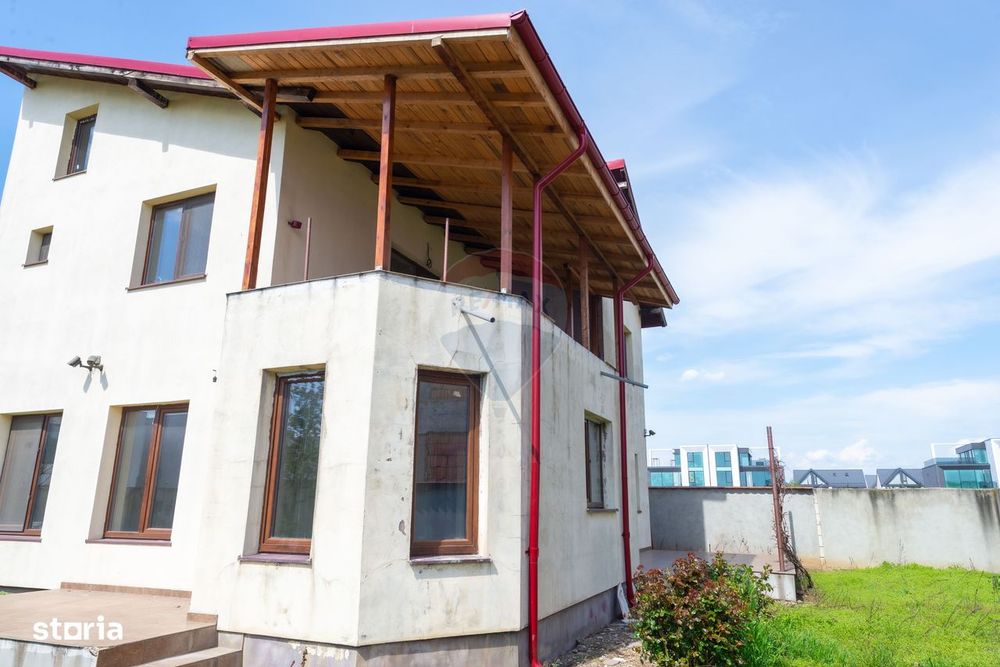 De vanzare casa + hala, teren 580mp, ideala business/service auto