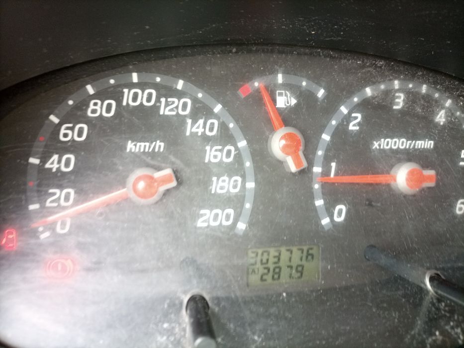 Nissan Micra 2004