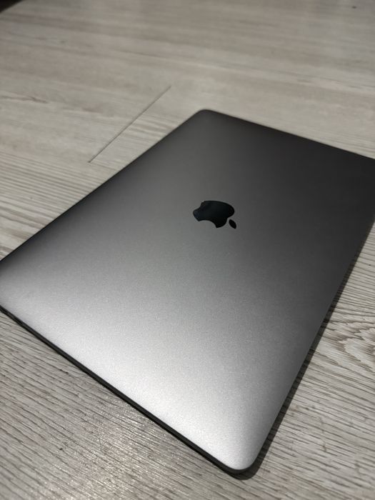 Macbook pro i5 2019