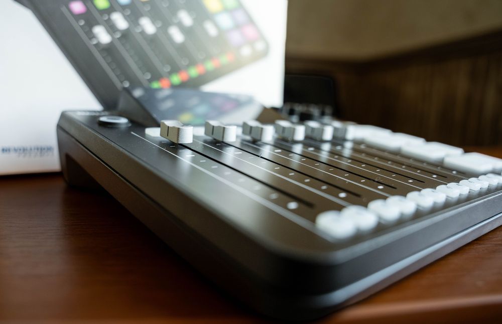 Consolă Audio / Mixer Studio RodeCaster Pro II - Impecabil
