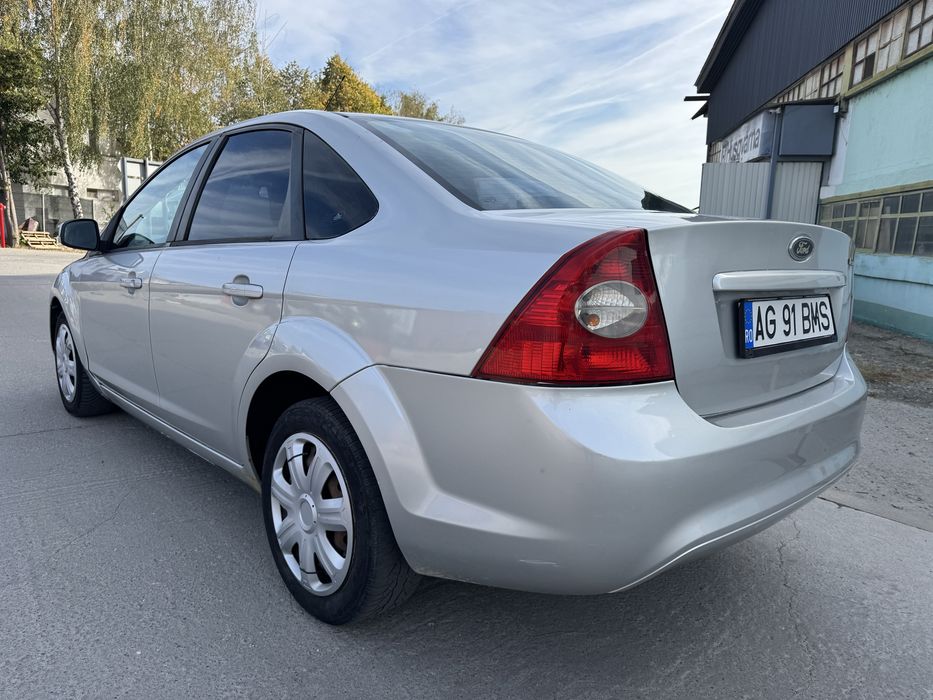 FORD Focus 2009 — imagine 5