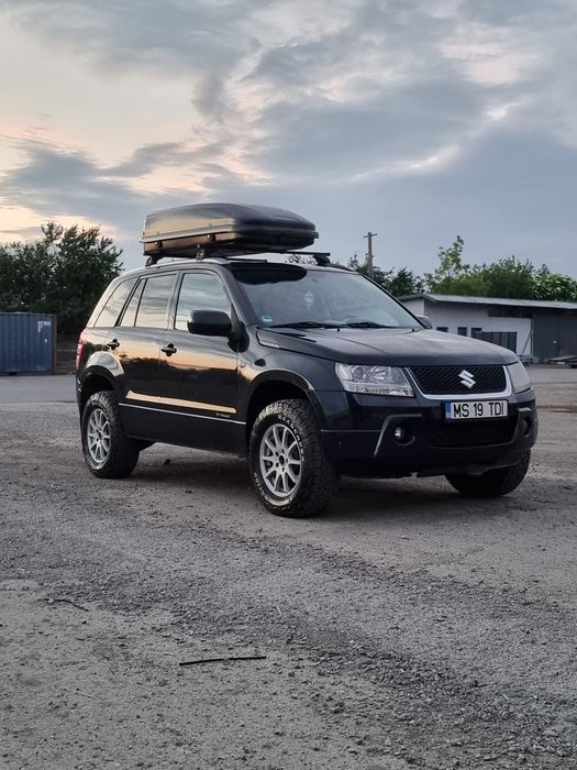 SUZUKI Grand Vitara