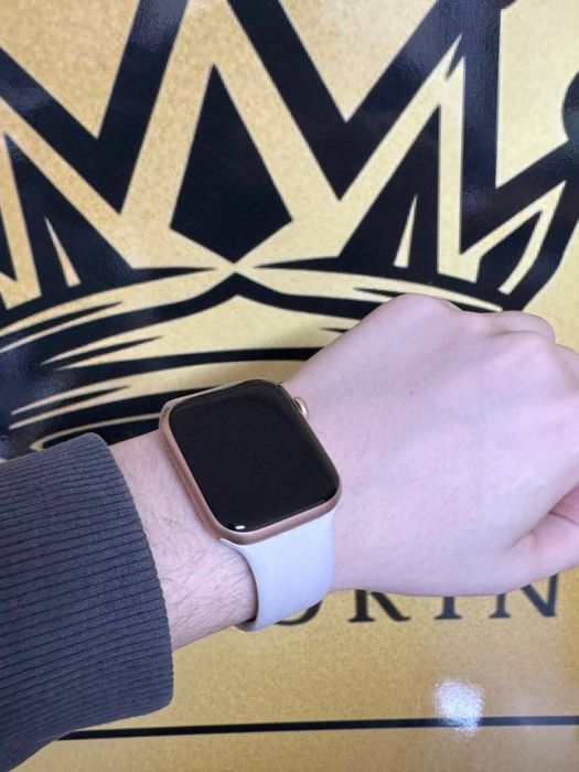 Apple Watch SE 44mm