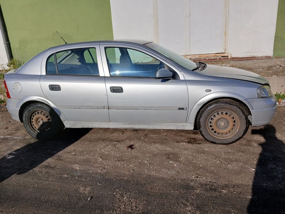 Opel astra 1.4i 2000g.