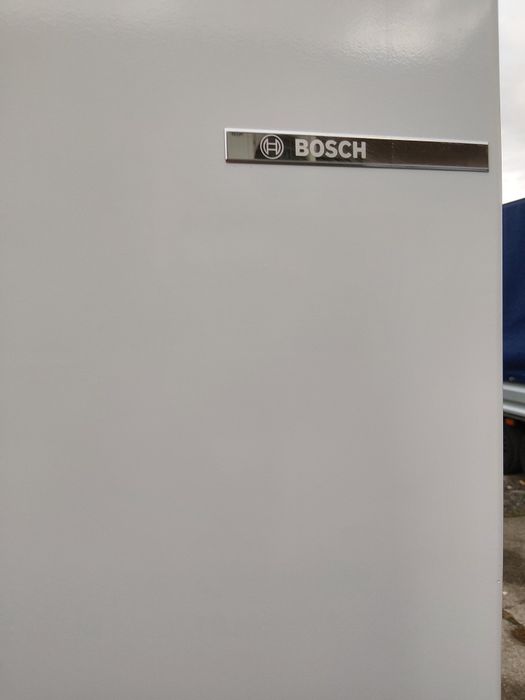 Комбиниран хладилник с фризер Бош Bosch  с 2 години Гаранция!
