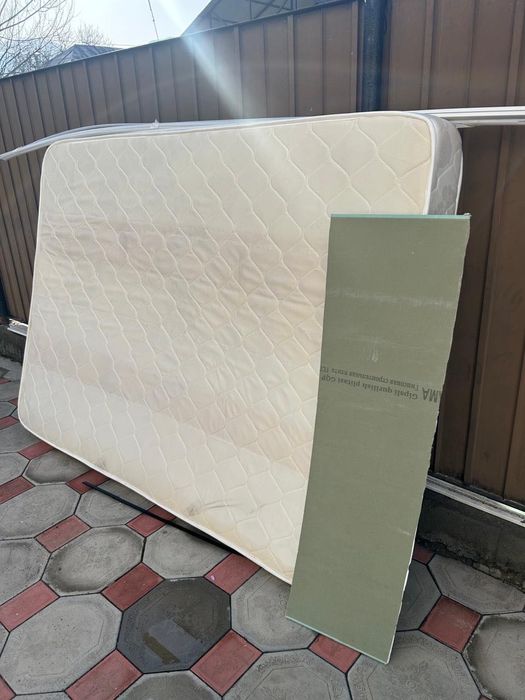 Матрац двухспальный