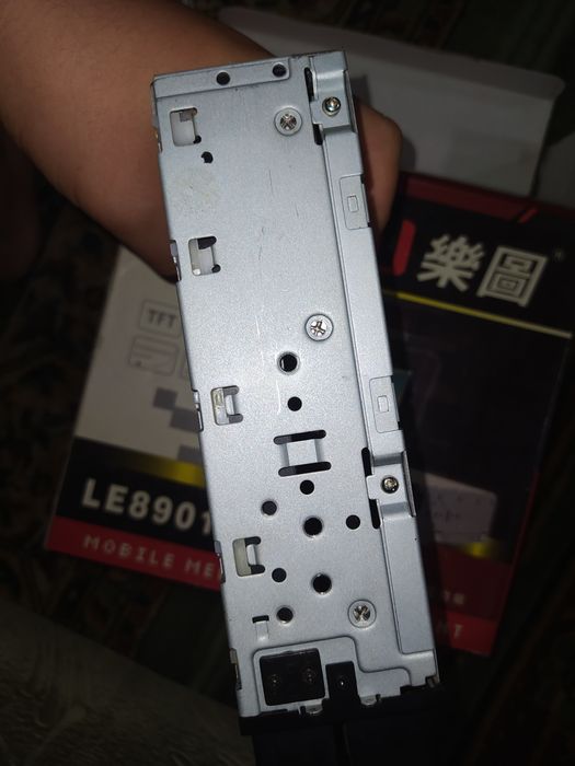 Manitor le8901 ietou