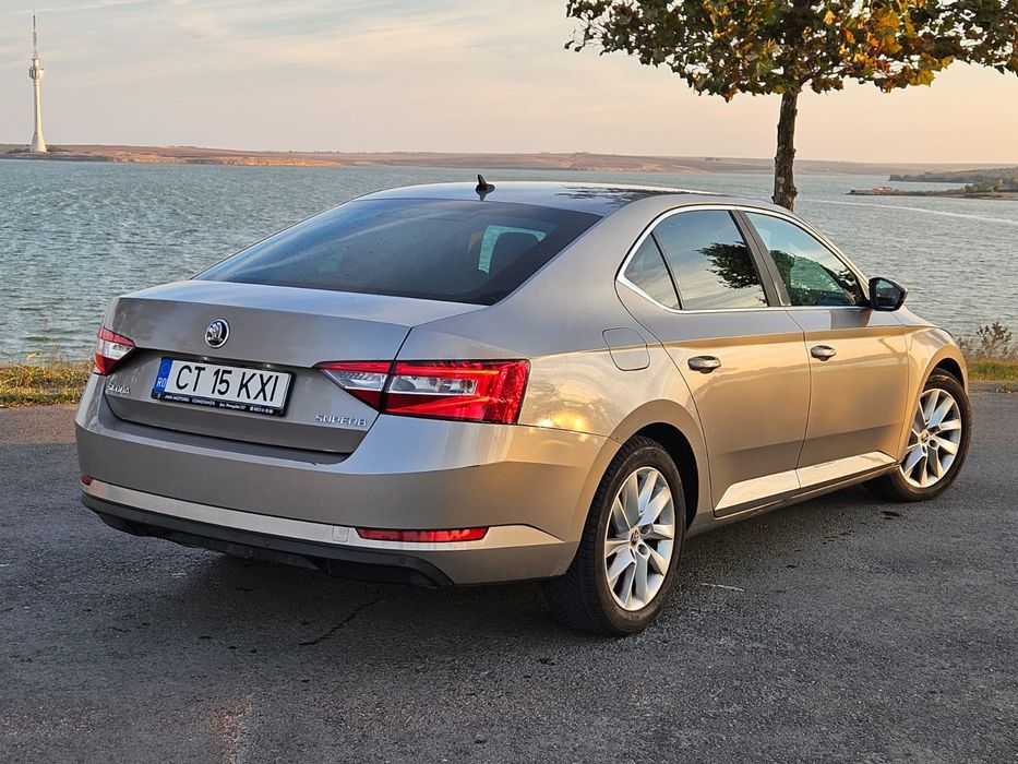 SKODA Superb 2018 — imagine 4