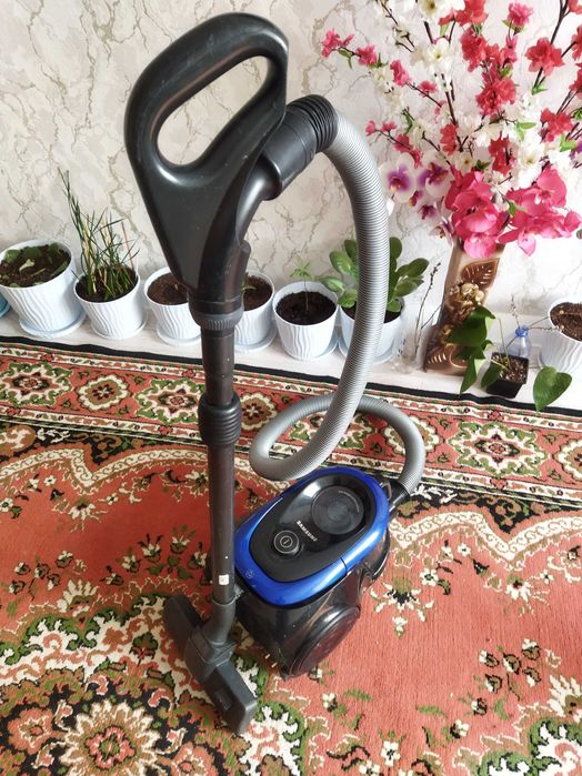 Пылесос Samsung .