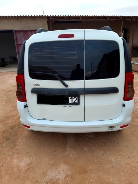 Лада ларгус 2014г