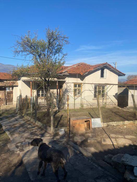 Къща в Село Александрово Близо до корортното  градче  Павел баня