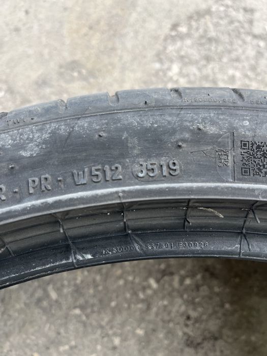 275/35/22 315/30/22 Pirelli Pzero