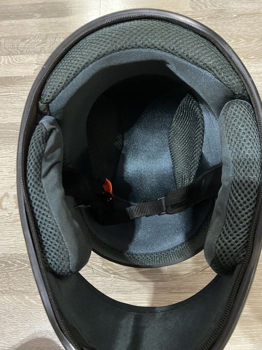 Срочно продается мотошлем