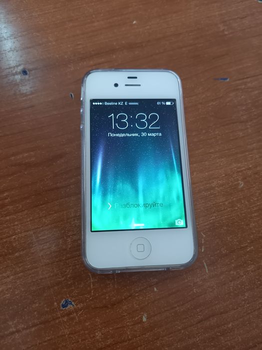 Iphone 4s срочно!!!
