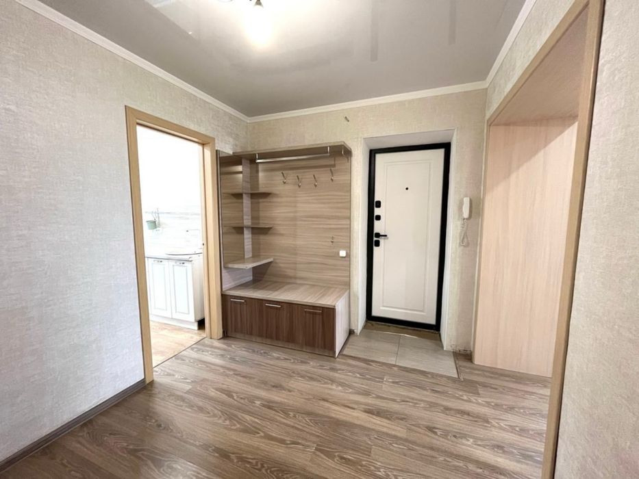 продам 3 комнатную квартиру