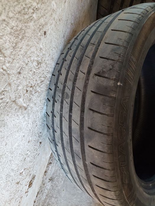 Продавам гуми 17