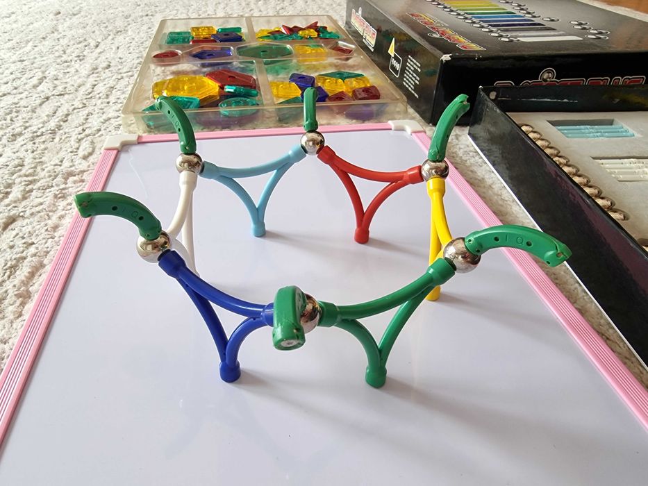 Joc constructie cu magneti, Bile magnetice 356 piese