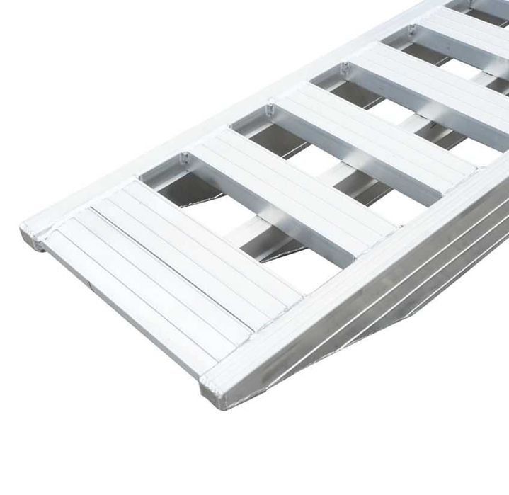 Set rampe aluminiu 8 tone pentru incarcare/descarcare 450x50x15cm