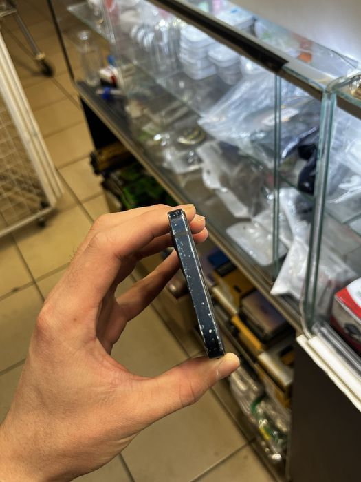 Айфон 12 64 гб без коробки