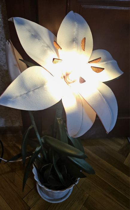 Продам светильник -Цветок