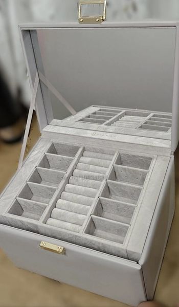 Голяма кутия за бижута от PU кожа с огледало - 4 нива, кадифена подпла