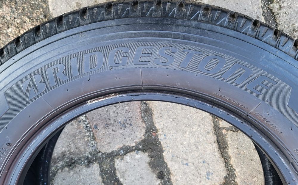 Set 2buc 205/65 R16C 107/105T Bridgestone Blizzak W810 M+S iarnă