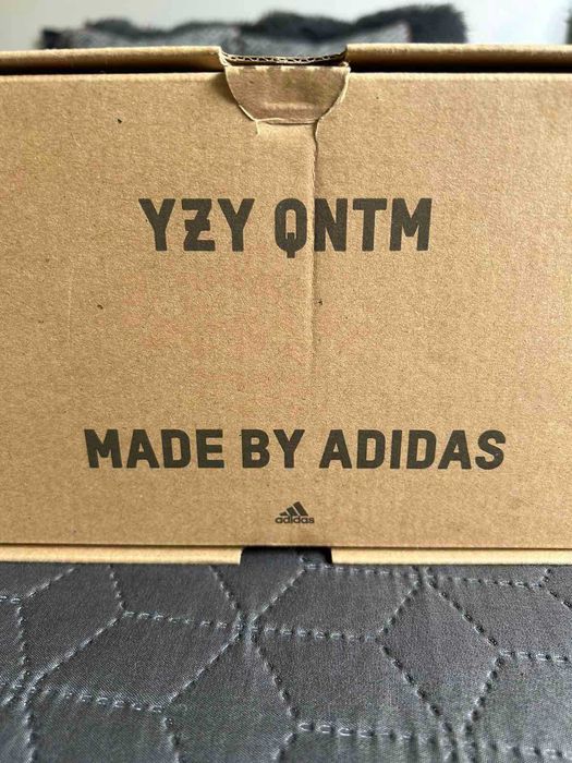 Adidas Yeezy QNTM Flash Orange