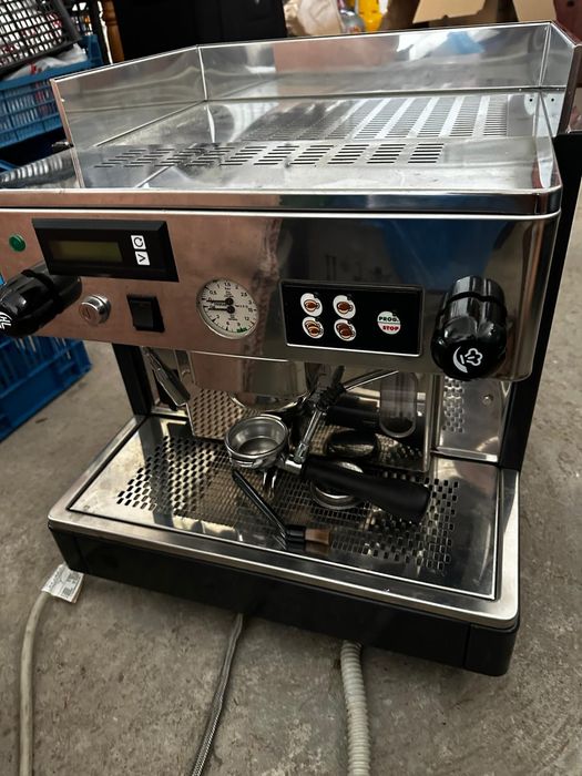Masina de cafea start