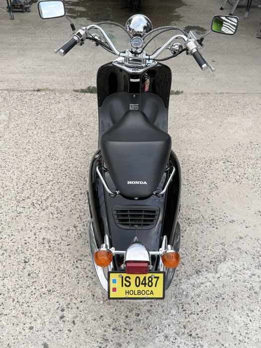 Vand scuter Honda Shadow 50cc