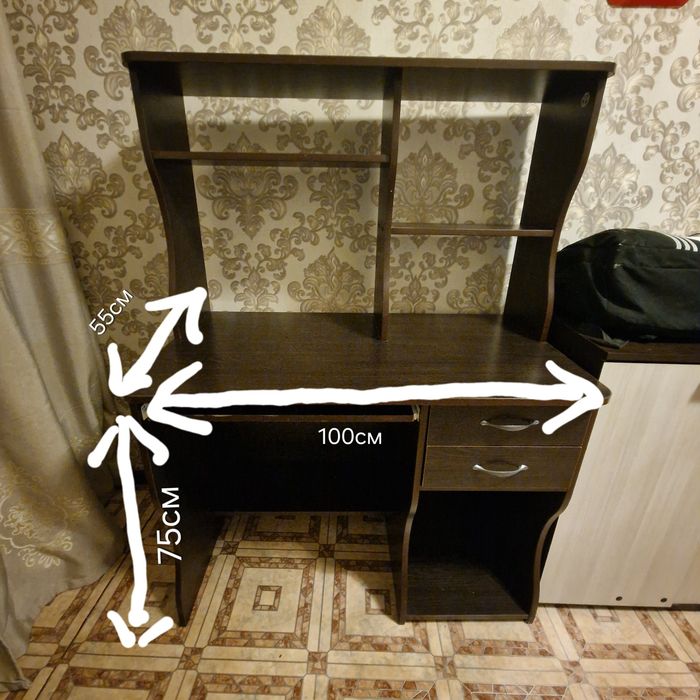компьютерный стол 100х55