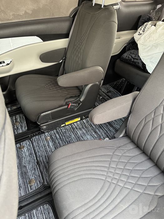 9D polik / коврики для Kia Carnival