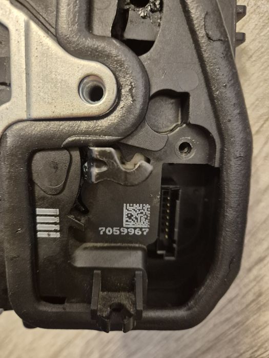 Broasca usa BMW E90 stanga fata (sofer) Europa