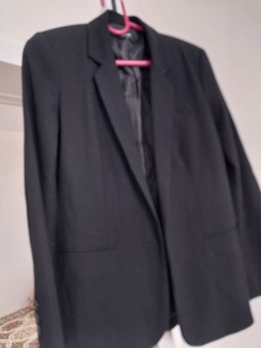 Пиджак қара, черный