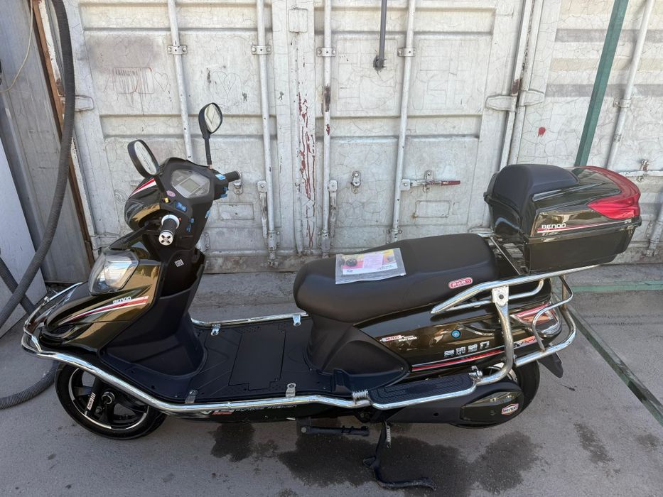 Электро мопед док есть БЕЗ ТОРГ