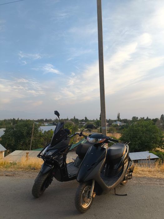 Продаю скутер Honda dio