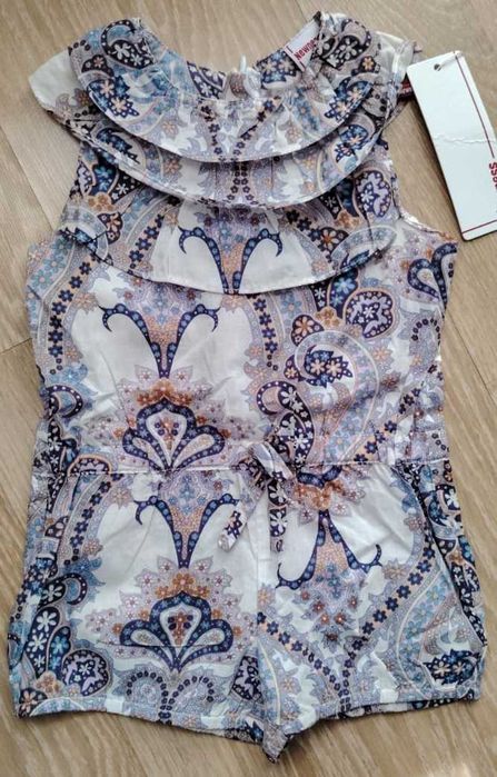 Детско облекло. Боболи-Newness (Испания).