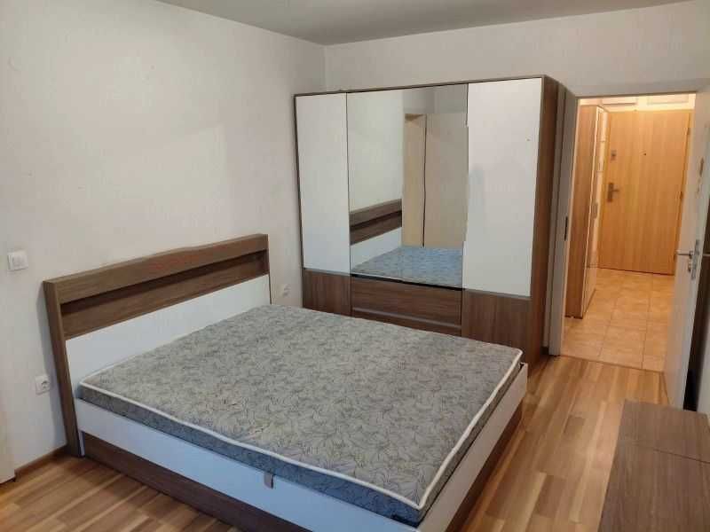 Дава се под наем Тристаен апартамент в София, Редута - 92 кв.м за 747.66 € - Снимка #3