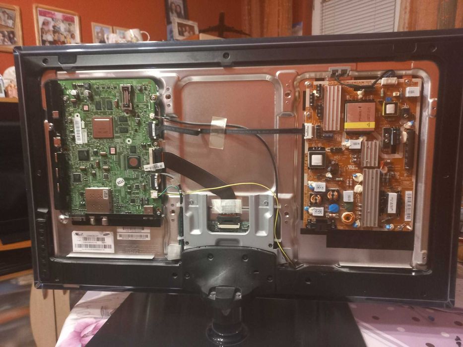 tv samsung 32 incha за части или ремонт