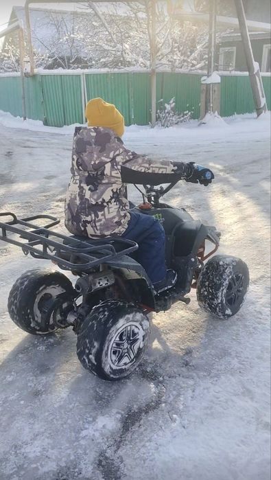 Продам квадроцикл 50 куб