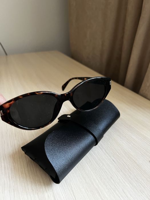 Очки женские солнцезащитные