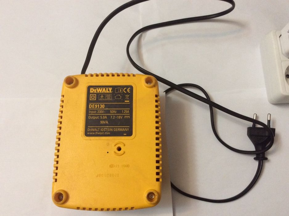 Incarcator Filetanta Dewalt DE9130 7,2 18 v