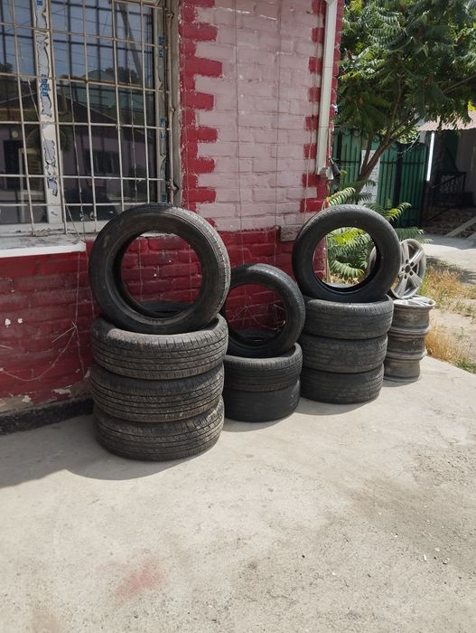 Продам шина комплект